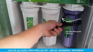 Thay thế lõi máy lọc nước tại Bình Dương